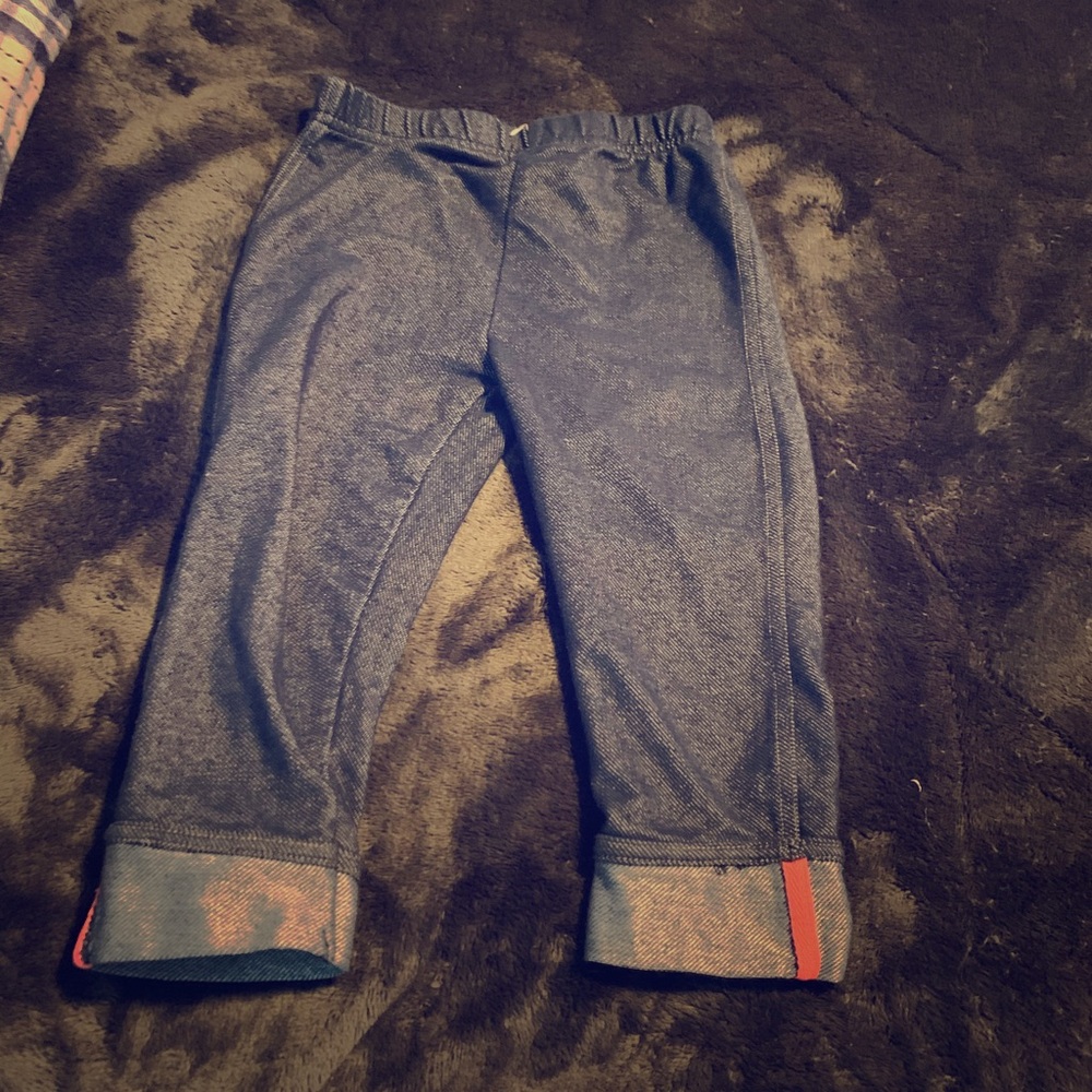 Little girl ankle Capri pants